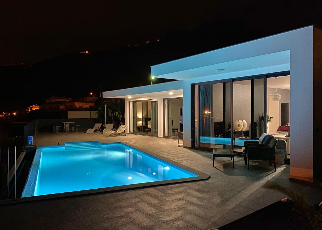 Villa Moradia Syso à Arco da Calheta  Extérieur photo